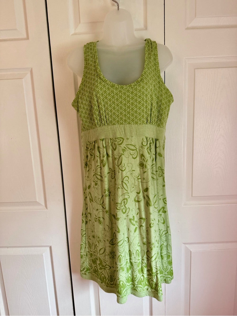 Athleta Green Patterned Sleeveless Mini Dress